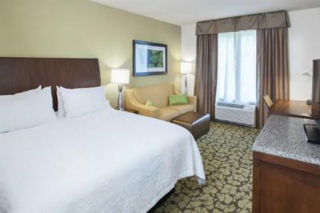 Hilton Garden Inn Jackson/Flowood Exterior photo