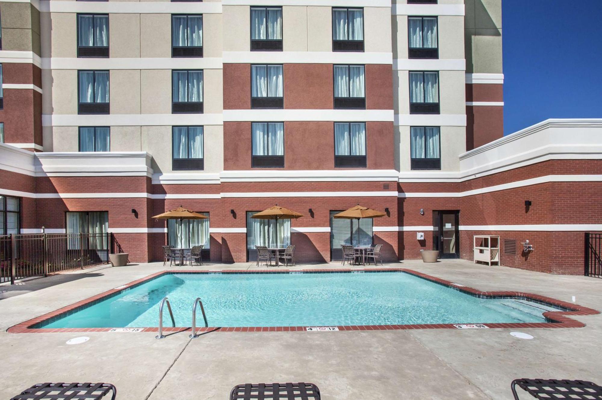 Hilton Garden Inn Jackson/Flowood Exterior photo